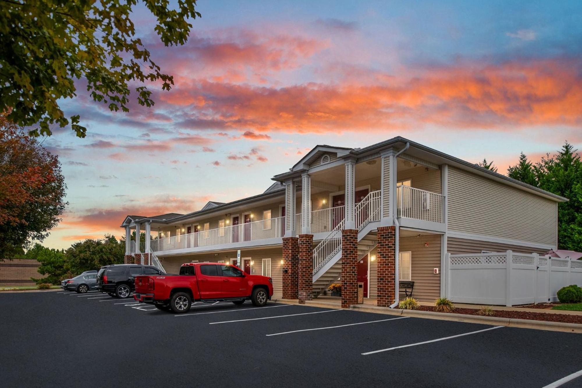 Affordable Suites Conover / Hickory ภายนอก รูปภาพ